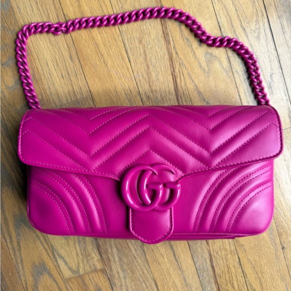 Gucci Handbags - Gucci Pink Leather Women's Bag